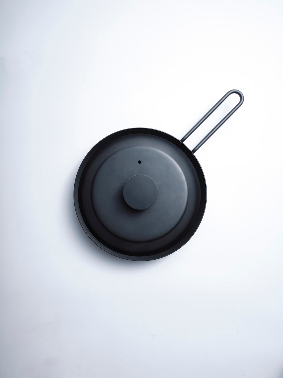 シーズンニングのみ　neru design works tekki 鉄器 Tetsu「鉄鍋はサビるという常識をくつがえす鉄鍋」